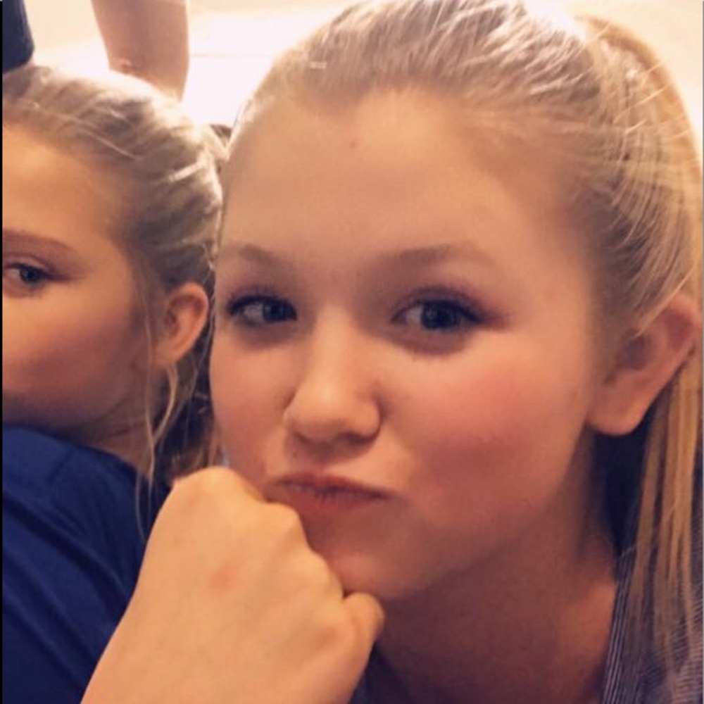 Meet your Posher, Lily